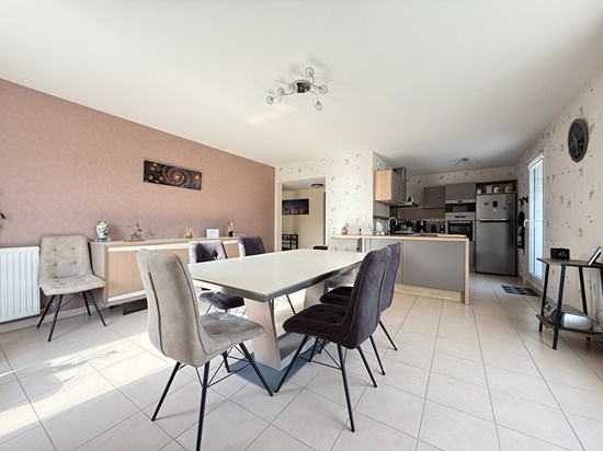 Rumilly  hyper centre 4 pièces  98 m²