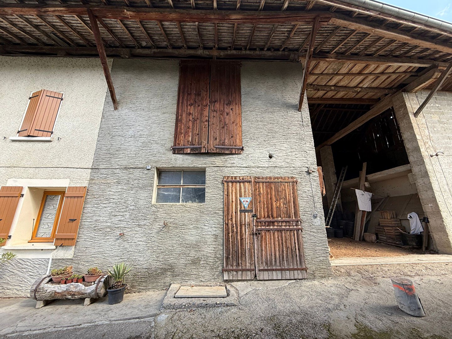 Appartement dans un corps de ferme Vallieres Sur Fier  71 m2