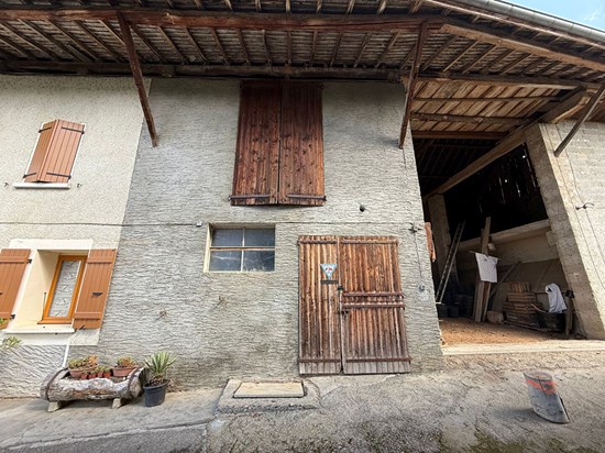 Appartement dans un corps de ferme Vallieres Sur Fier  71 m2