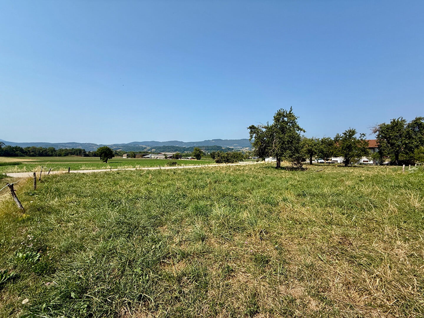Terrain Boussy 1500 m2
